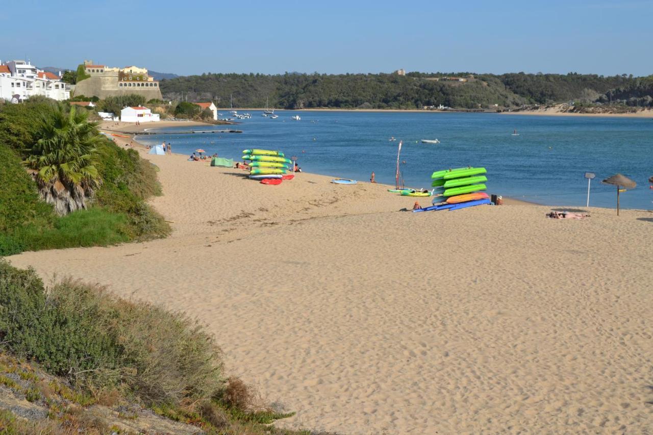 Cerca Da Vitoria 3 Milfontes Aparthotel Vila Nova de Milfontes Exteriör bild